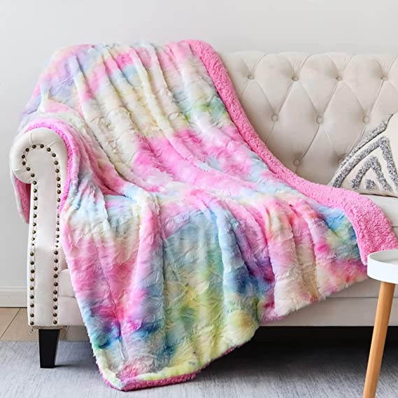 Newcosplay Supersoft Faux-Fur Throw Blanket