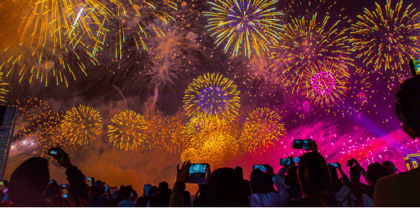 how to take pictures of fireworks with phone