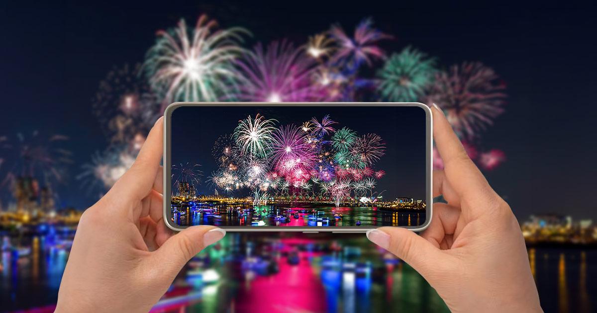 how to take pictures of fireworks with phone